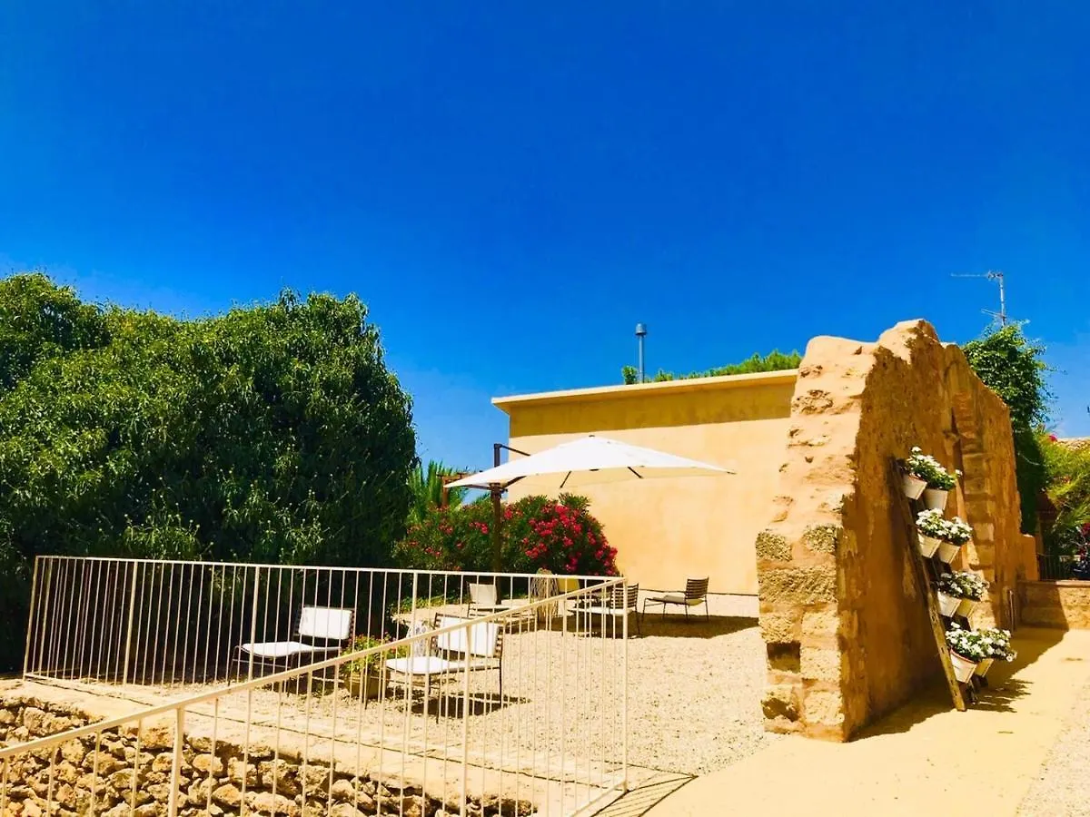 Casa Del Melograno Villa Menfi